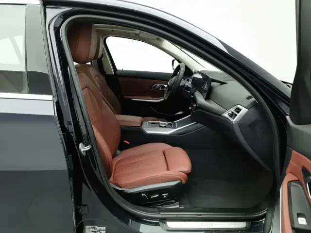 BMW i3 — Фото автомобиля 23