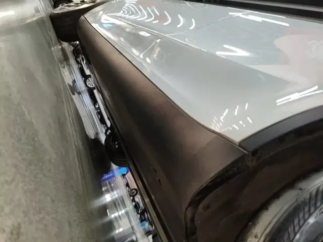 Tesla Model Y — Фото автомобиля 21