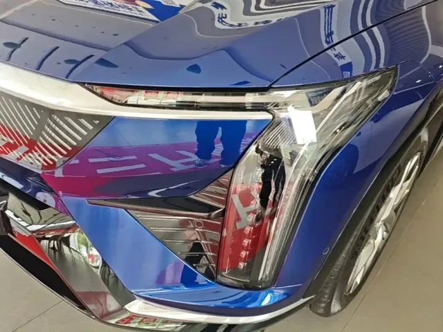 Cadillac Optiq — Фото автомобиля 23