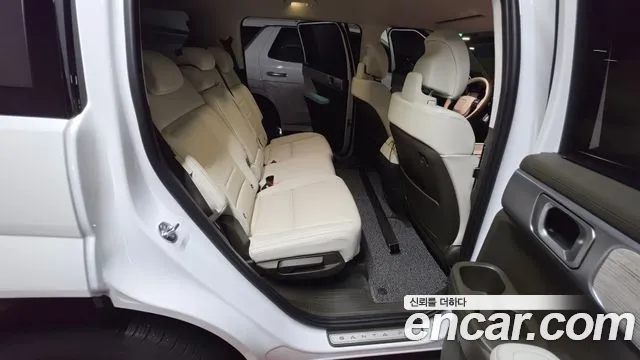 Hyundai Santafe — Фото автомобиля 10