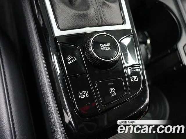 Kia Sportage Sportage 5-е поколение Дизель 2.0 2WD — Фото автомобиля 12