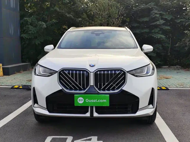 BMW X3 — Фото автомобиля 2