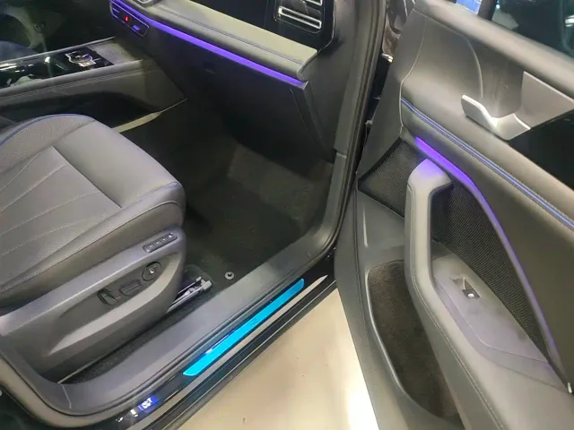 Volkswagen Tiguan L — Фото автомобиля 12