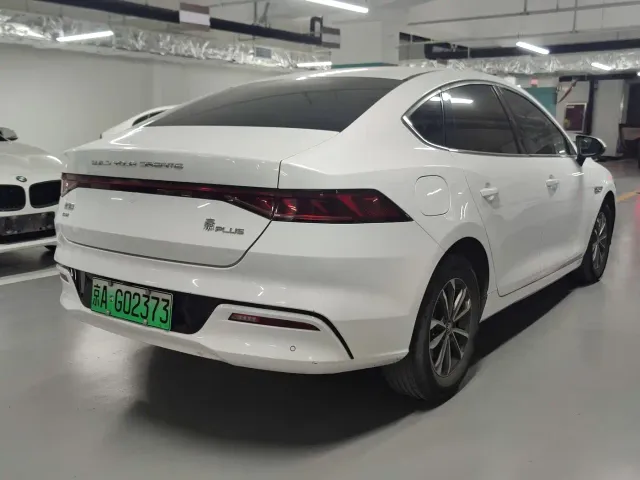 BYD Qin PLUS — Фото автомобиля 6