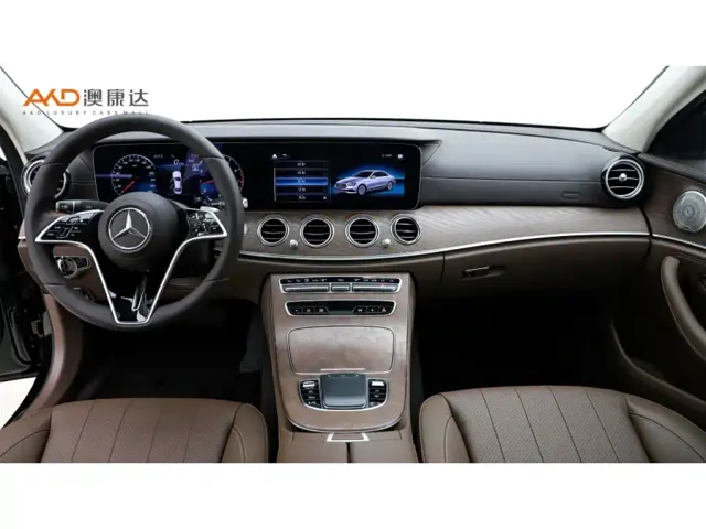 Mercedes-Benz E-Class — Фото автомобиля 5