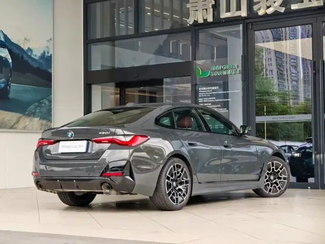 BMW 4 Series — Фото автомобиля 3