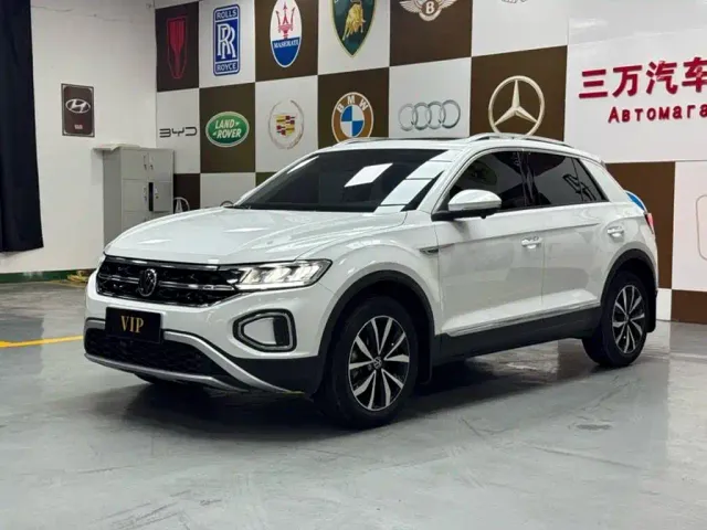 Фотография автомобиля — Volkswagen T-Roc