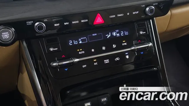 Kia Carnival Generation 4 — Фото автомобиля 24