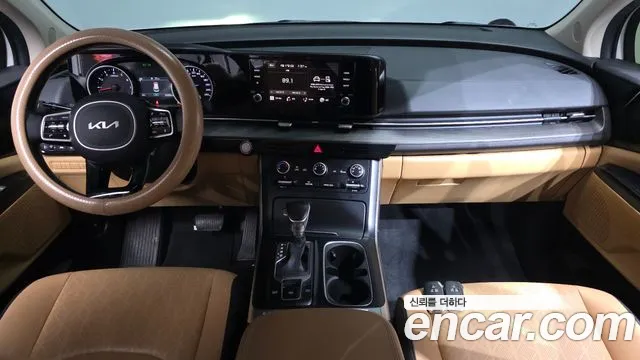 Kia Canival Carnival 4 поколение Бензин 9 мест Prestige — Фото автомобиля 7