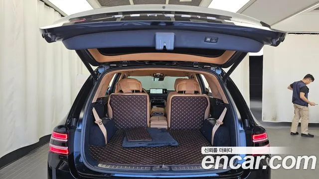 Genesis GV80 — Фото автомобиля 25