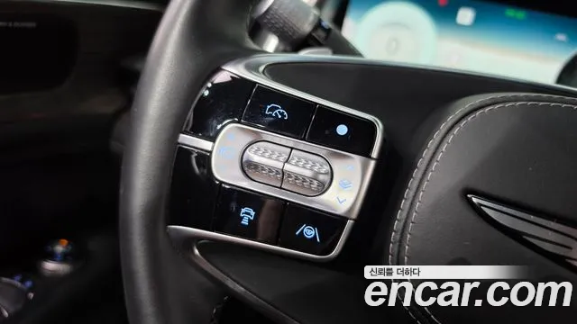 Genesis G90 Бензин 3.5 турбо AWD — Фото автомобиля 14