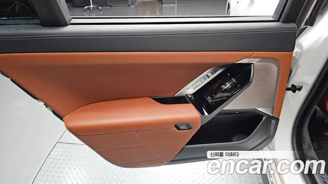 BMW 7-Series 7 серия (G70) 740i xDrive M Sport — Фото автомобиля 21