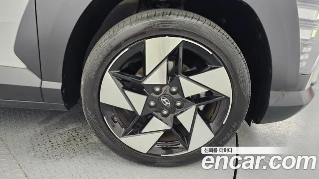Hyundai Kona Kona (SX2) Бензин 1.6 турбо 2WD — Фото автомобиля 19