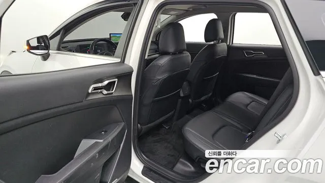 Kia Sportage Sportage 5-е поколение Дизель 2.0 4WD — Фото автомобиля 26