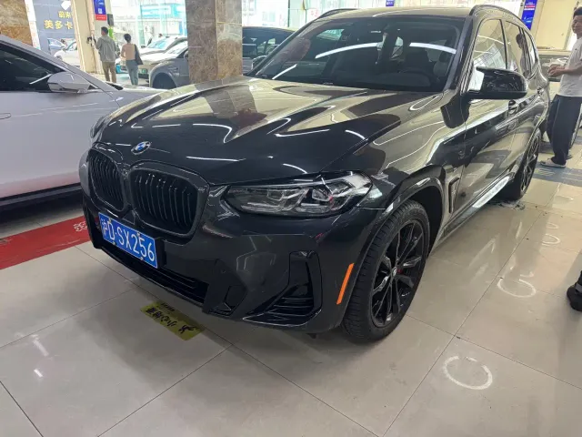 Фотография автомобиля — BMW X3