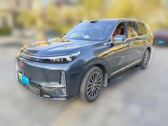 Фотография автомобиля — Geely Galaxy M9