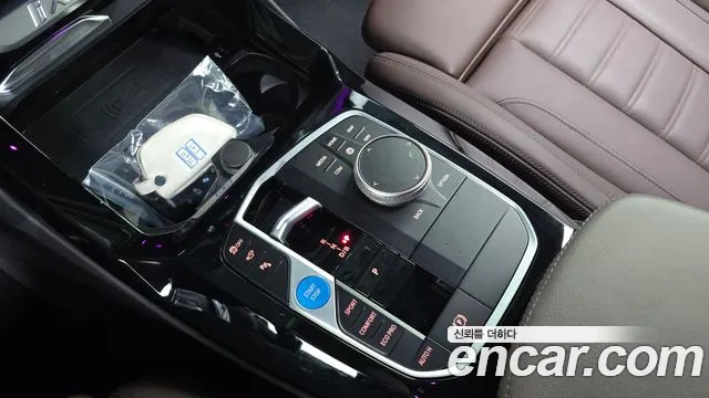 BMW iX3 G08 (2020–2024) — Фото автомобиля 12