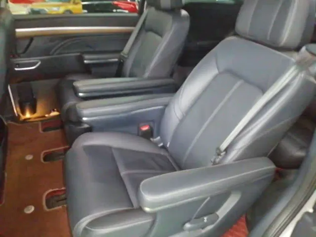 GAC Trumpchi M8 — Фото автомобиля 16