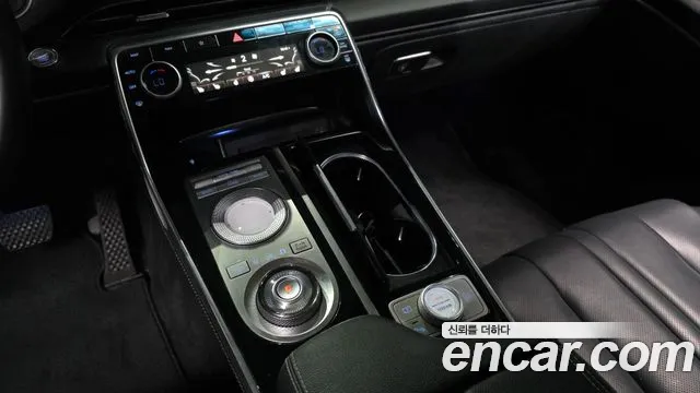 Genesis GV80 2.5T Бензин AWD — Фото автомобиля 9