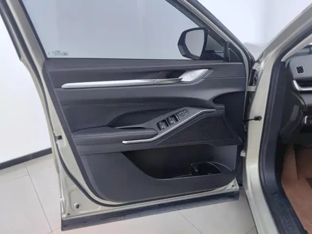 Haval H6 — Фото автомобиля 7