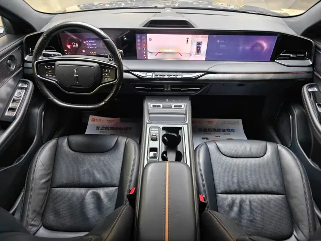 Lincoln Z — Фото автомобиля 13