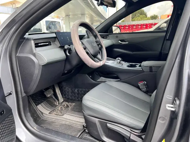 BYD Qin PLUS — Фото автомобиля 7