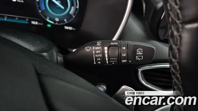 Hyundai Santafe — Фото автомобиля 30