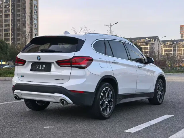 BMW X1 — Фото автомобиля 7
