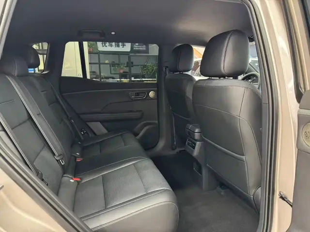 Toyota BoZhi 3X — Фото автомобиля 13