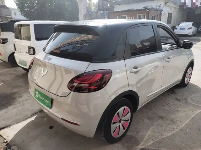 Wuling Bingo — Фото автомобиля 6