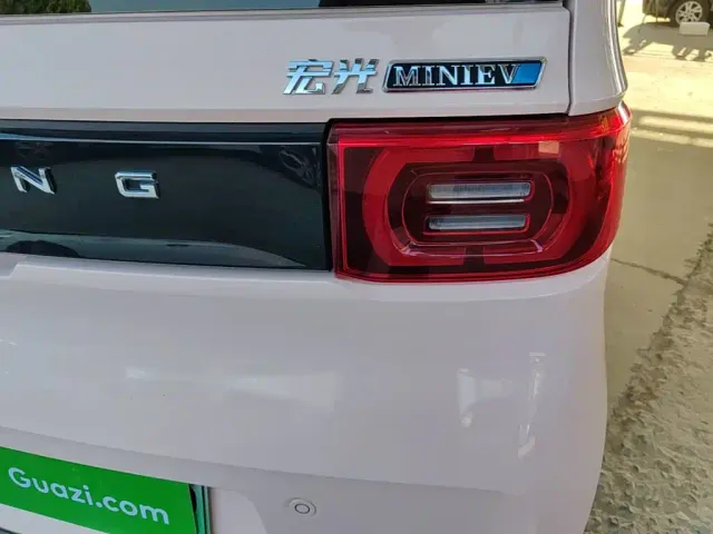 Wuling Hongguang Mini EV — Фото автомобиля 7