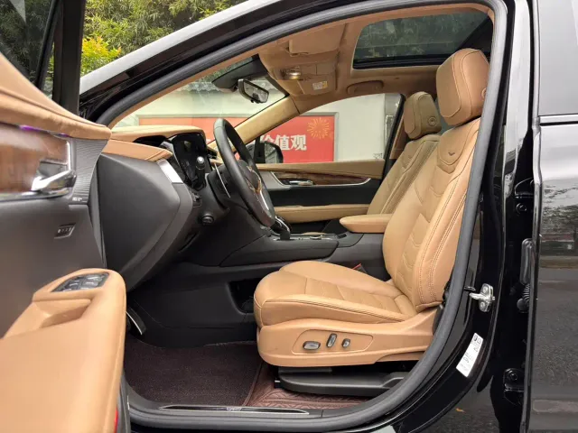 Cadillac XT5 — Фото автомобиля 5