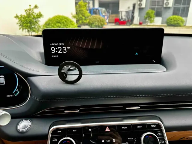 Genesis GV80 — Фото автомобиля 13