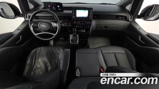 Hyundai Staria Staria L3.5 Инвалидная коляска Подъёмник/Slope — Фото автомобиля 7