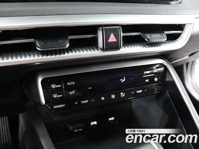 Kia K5 — Фото автомобиля 11