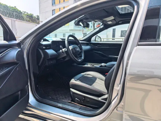 Ford Mondeo — Фото автомобиля 7