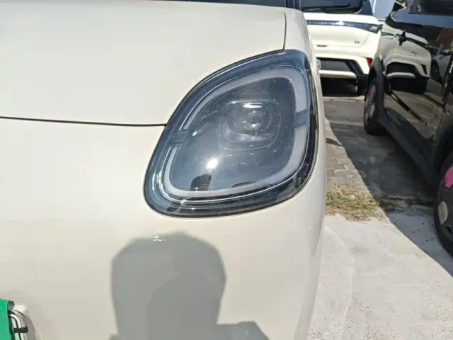 Wuling Hongguang Mini EV — Фото автомобиля 23