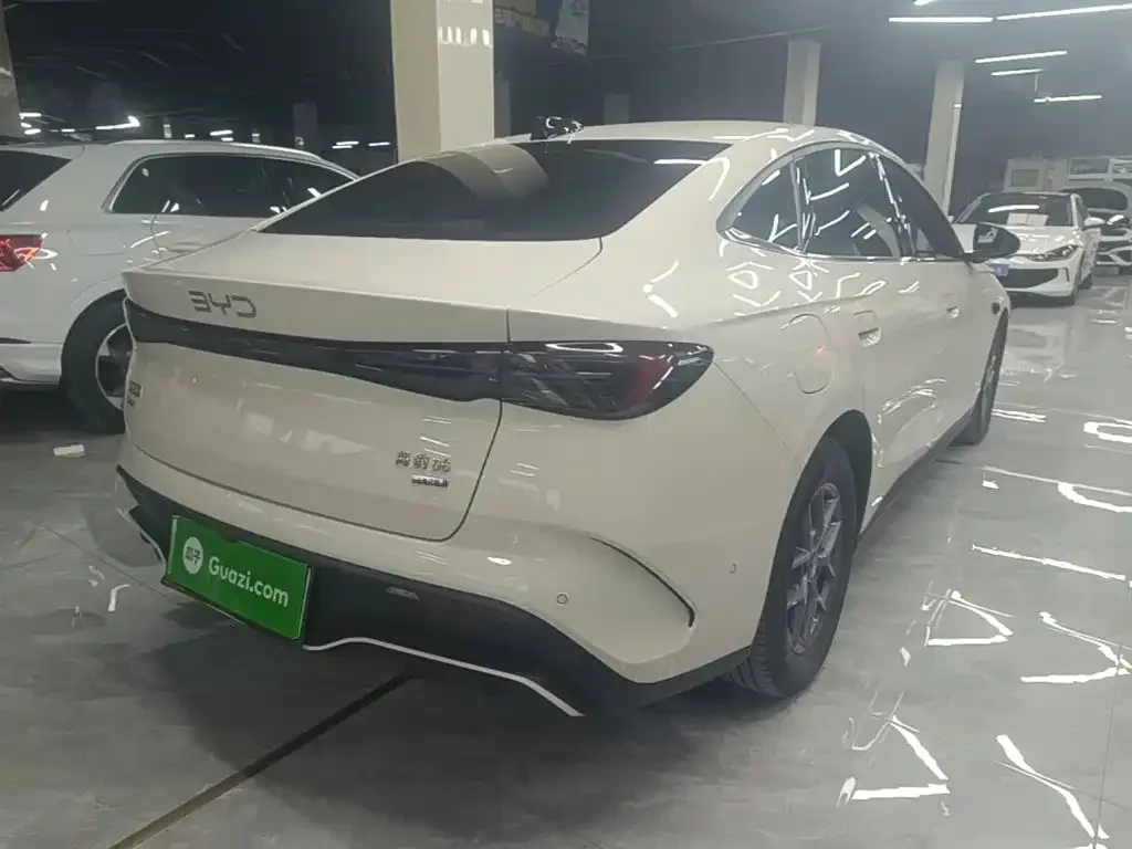BYD Seal 06 New Energy 2025 DM-i Smart Drive 80KM Luxury — Фото автомобиля 6