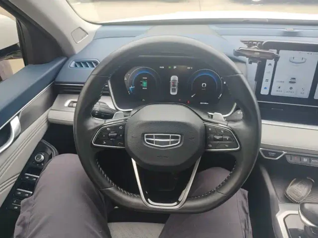Geely Xingrui — Фото автомобиля 10