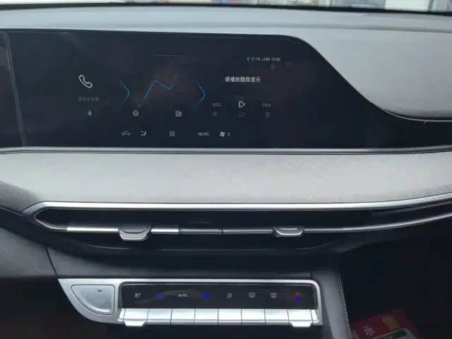 Changan Eado — Фото автомобиля 12