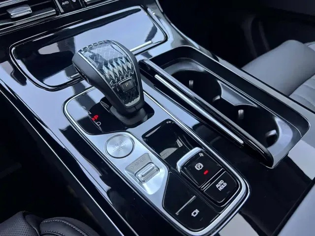 GAC Trumpchi M8 — Фото автомобиля 10