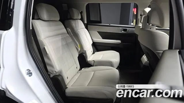 Hyundai Santa Fe — Фото автомобиля 16