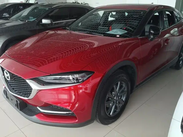 Фотография автомобиля — Mazda CX-4