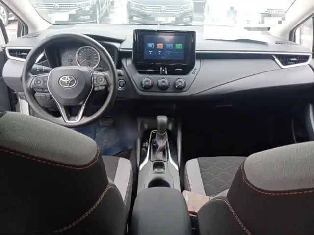 Toyota Corolla — Фото автомобиля 9