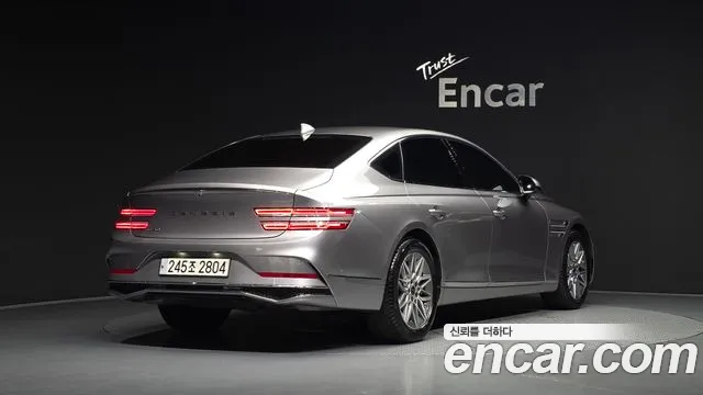 Genesis G80 RG3 — Фото автомобиля 2
