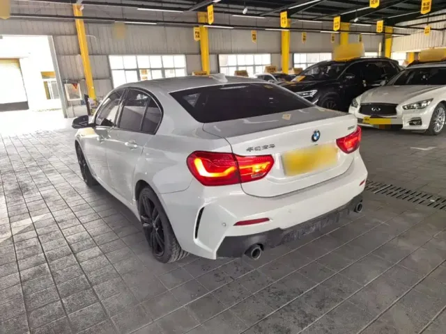 BMW BMW 1 Series 2021 Facelift 125i M Sport Shadow Edition — Фото автомобиля 4