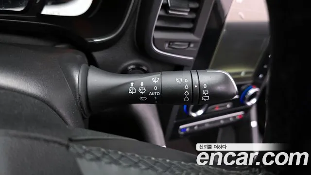 Renault-KoreaSamsung QM6 Новый QM6 2.0 GDe RE Signature 2WD — Фото автомобиля 18