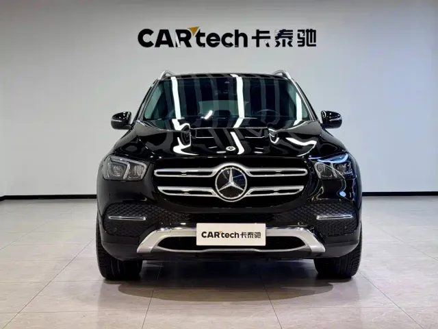 Mercedes-Benz GLE-Class — Фото автомобиля 3