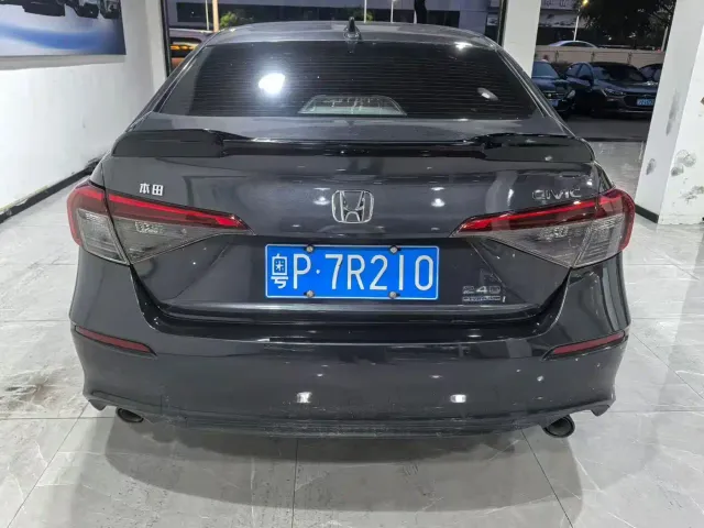 Honda Civic — Фото автомобиля 4