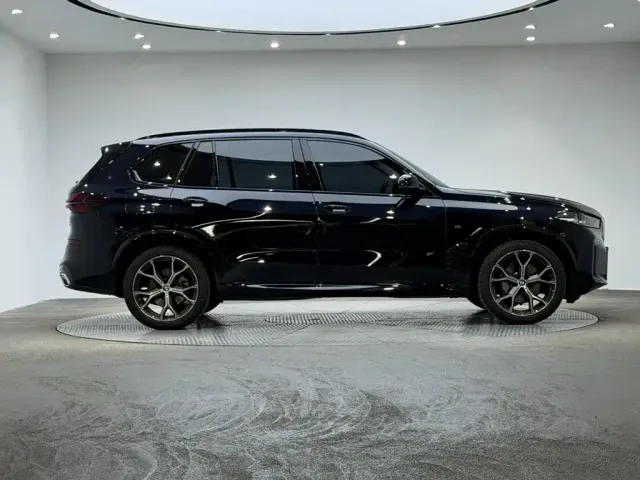 BMW X5 — Фото автомобиля 4